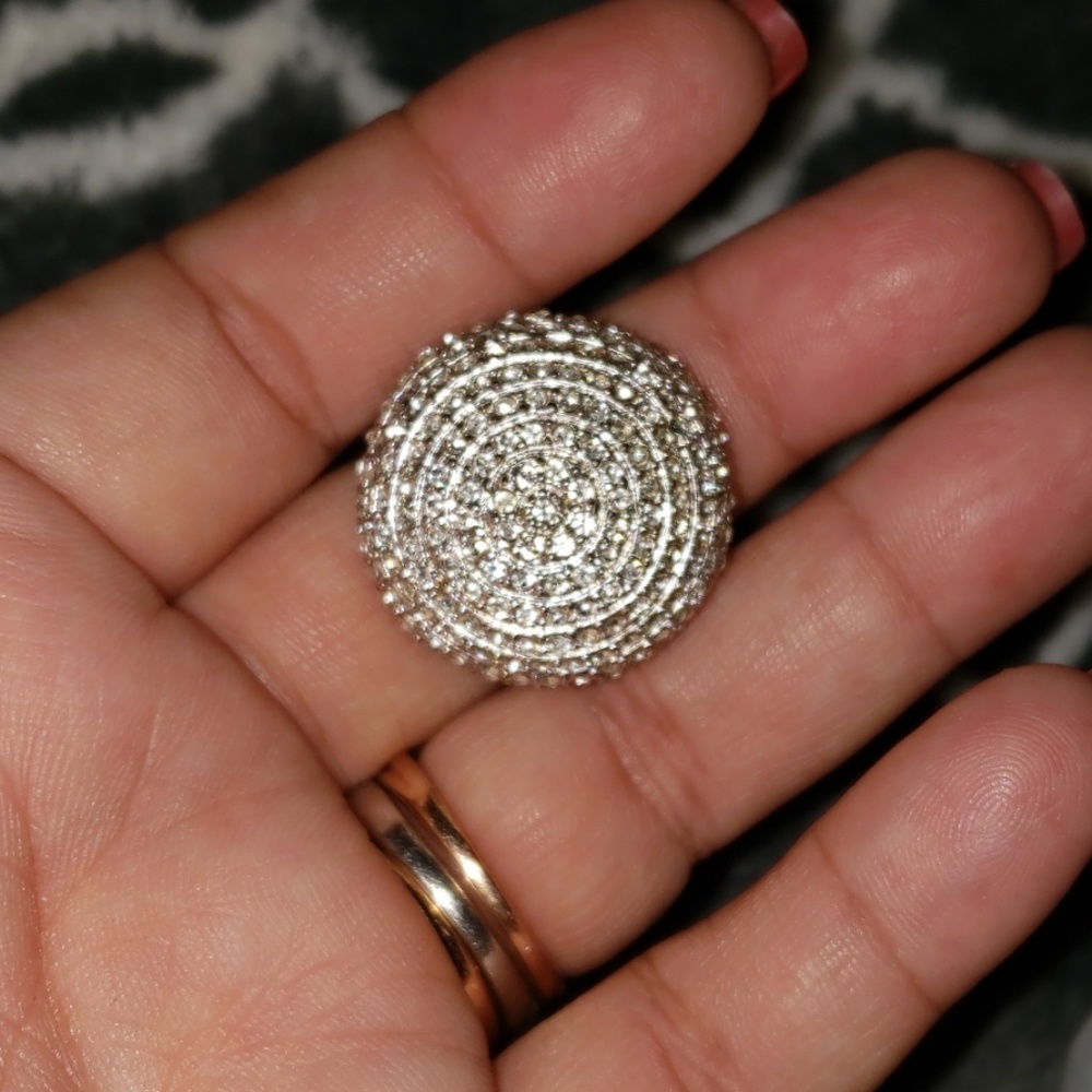 Park lane ring